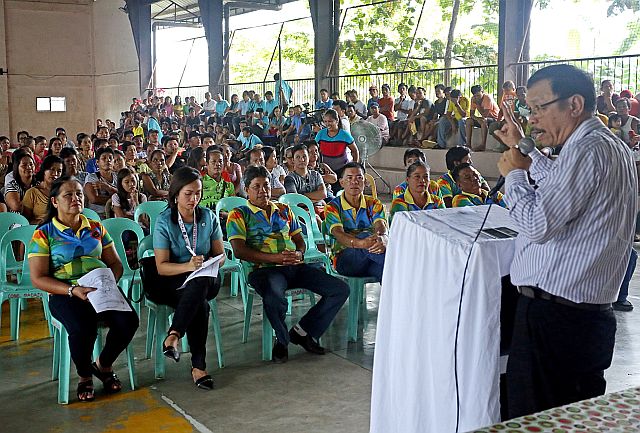 SAFETY FIRST. Regional DOLE Director Exequiel Sarcauga repeatedly issues this reminder in a dialogue with firecracker dealers and makers (CDN Photo/Lito Tecson). 