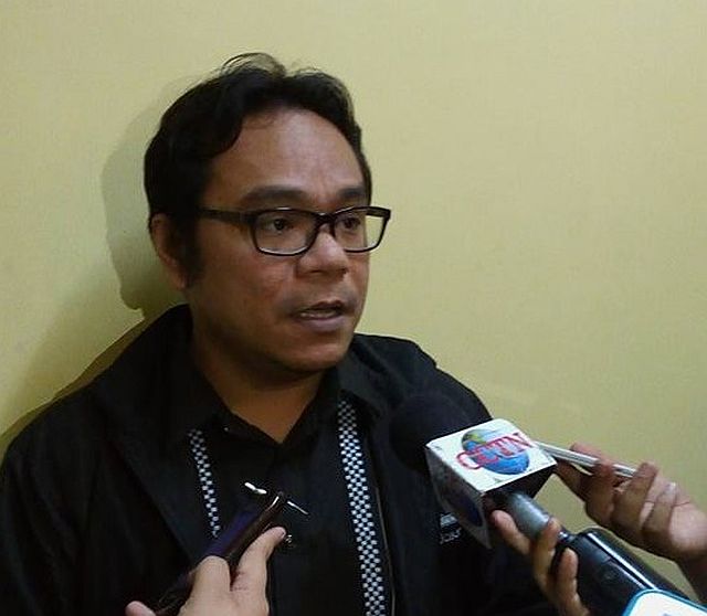 Cebu Provincial Information Officer Jason Monteclar also encourage private schools to suspend classes. (CDN PHOTO/NESTLE L. SEMILLA)
