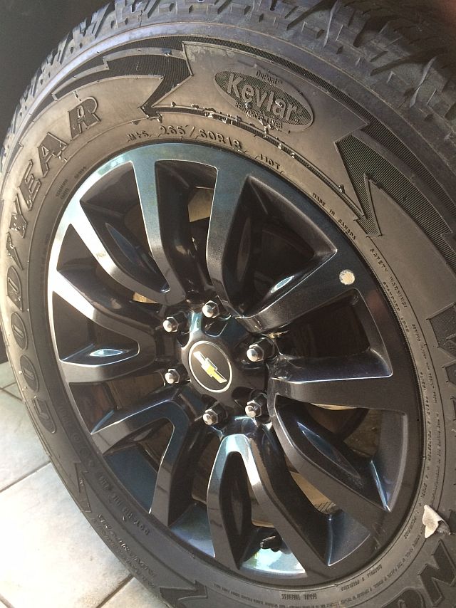 The wheels are now handsome 18-inch gunmetal alloy.