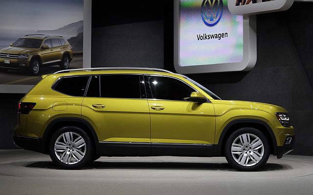 The 2017 Volkswagen Atlas is shown during the Los Angeles Auto Show in Los Angeles (AP PHOTO). 
