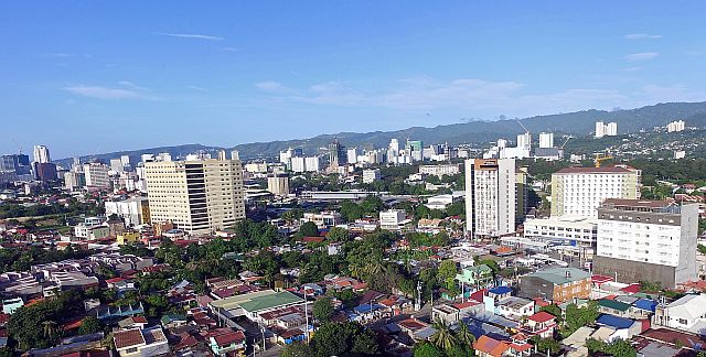 The fast changing skyline of metropolitan Cebu dotted by high-rise condominium, call center and hotel buildings, as seen from Barangay Subangdaku, Mandaue City. (CDN PHOTO/TONEE DESPOJO)