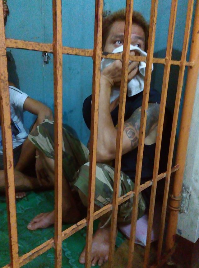 Alan Tabalin, an alleged member of Jeffrey "Jaguar" Diaz's drug group was arrested by operatives of the Mambaling Police Station (CDN PHOTO/ADOR MAYOL). 