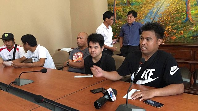 Jayson Cortes, one of the six displaced overseas Filipino workers who received P20,000  cash assistance from the Cebu provincial government, says he still prefers to work abroad to better provide for his family. (CDN PHOTO / IZOBELLE PULGO) 