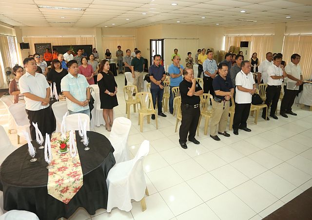 Lawyers in Cebu attend the Solidarity Mass offered to their fallen colleagues on Wednesday morning. (CDN PHOTO/LITO TECSON)