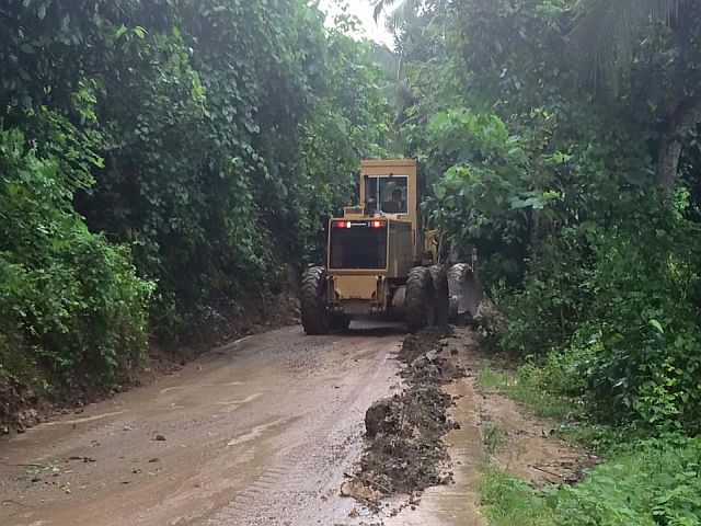 In a Facebook post, Nagiel Bañacia says the landslide in Pulangbato has been cleared (CONTRIBUTED PHOTO). 