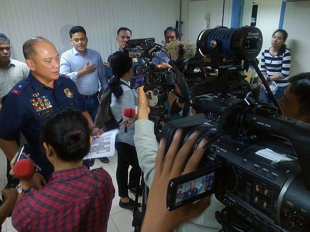 Regional Police Office director Chief  Supt. Noli Taliño tells reporters that fire trucks, ambulances, uniformed policemen, undercover  agents and radio communicators will be deployed  in strategic areas across Cebu City to secure all fiesta events today and tomorrow.  (CDN PHOTO/TONEE DESPOJO)