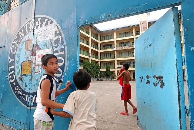 Cebu City Central School (CDN PHOTO/TONEE DESPOJO)