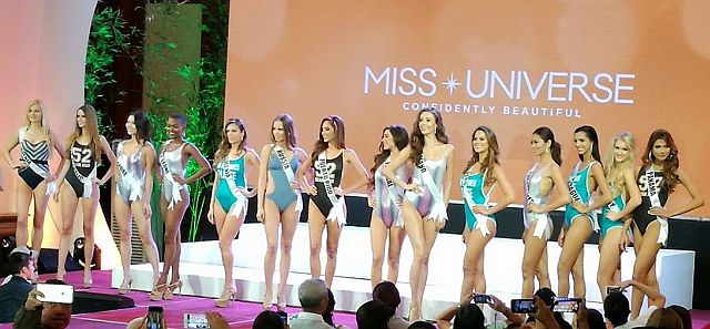 Miss Universe 2016 candidates at JPark Island Resort and Waterpark for the Swimsuit Presentation. (CDN PHOTO/ DR. XAVIER SOLIS)