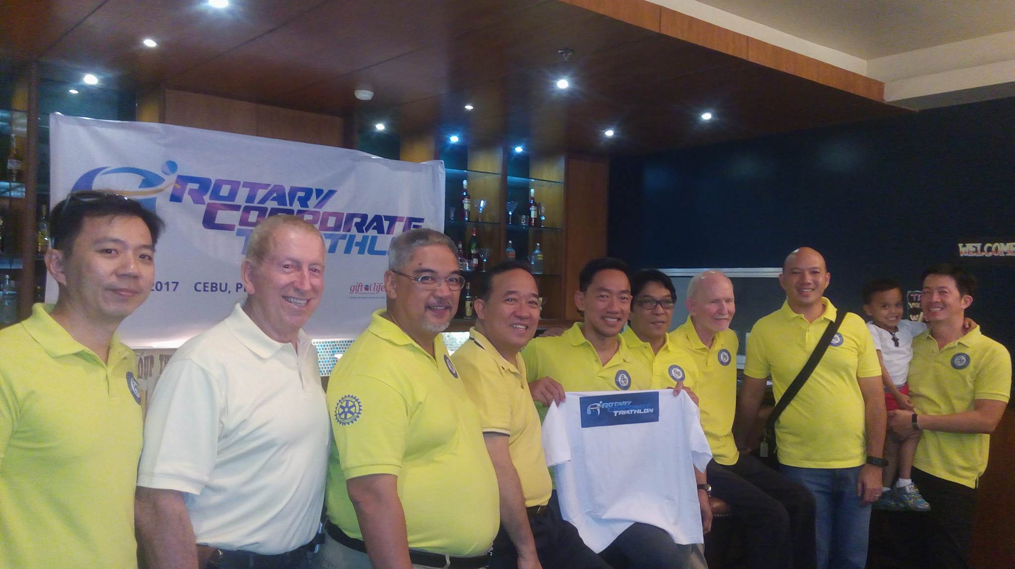 Rotary Club of Cebu officers spearhead the launching of the "Rotary Corporate Triathlon" at the Casino Español.