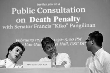 Forum against revival of death penalty. Senator Francis “Kiko” Pangilinan (center), who is against the revival of the death penalty,  explains his stand on moves at Congress to bring back the inhuman punishment. Pangilinan was in Cebu on Friday to attend the public consultation on the issue  at the University of San Carlos Law building. Lawyer Regal Oliva (left) and human rights lawyer Democrito Barcenas (not in photo),  also showed their opposition to bring back death penalty in the country during the forum.