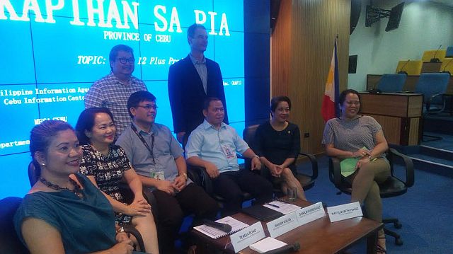 Lito Maderazo, Cebu Chamber of Commerce and Industry (CCCI)  past president, (standing, left) with AFOS Foundation, CCCI  and Department of Education officials during the weekly Kapihan sa PIA forum in Cebu City. (CDN PHOTO/VICTOR ANTHONY V. SILVA)