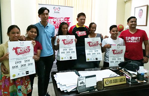 Members from the organizing Philippine Accessible Disability Services (PADS) with Cebu City councilor Eugenio Gabuya Jr. (fifth from left) at the press conference of the Break the Silence Global Run. CDN PHOTO/CHRISTIAN MANINGO
