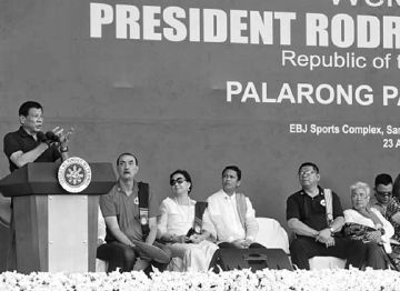 President Rodrigo Duterte delivers his message during the opening of the Palarong Pambansa 2017 in Antique province.  cdn photo/TONEE DESPOJO