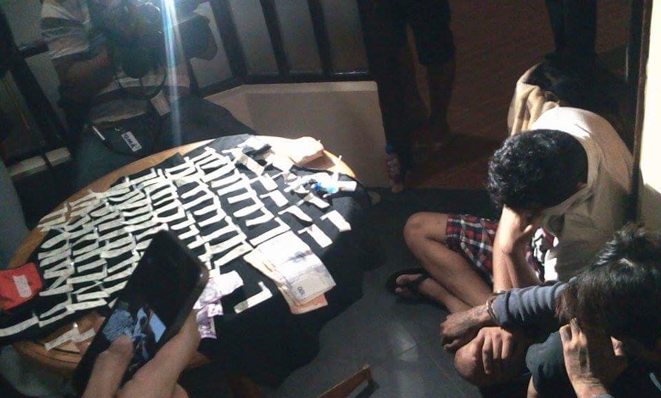 Police arrested 5 persons in two separate rooms of a motel in pajo. Almost P200,000 worth of shabu and cash proceeds were recovered by police during the simultaneous buy-bust operation conducted this morning. (CDN PHOTO/ NORMAN MENDOZA) 