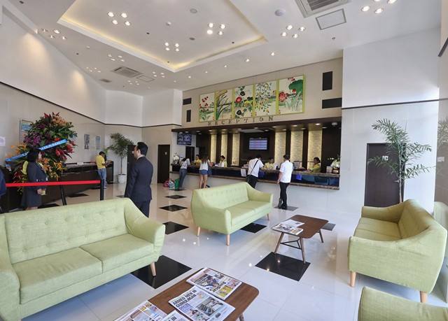 The reception area of Toyoko Inn Cebu located at J Center Mall along AS Fortuna Street, Mandaue City. (CDN PHOTO/TONEE DESPOJO)