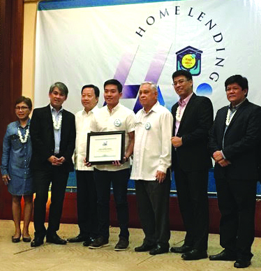 Top Developer.  Pag-IBIG OIC CEO Acmad Rizaldy P. Moti (2nd from right) and his deputy for member services cluster Alexander Hilario G. Aguilar (2nd from left) flank JVC CEO Richard D. Lim, construction manager  Engr. Raymond Lim and COO Jimmy Alvarez. Ms. Victoria B. dela Pena (extreme left), vice president for Vis-Min member services operations, Fermin Sta. Teresa, Jr. (extreme right), vice president for Vis-Min home lending operations.