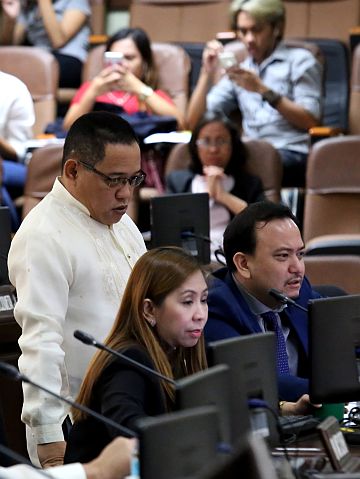 PESQUERA SET TO REPLACE SLOT VACATED BY COUNCILOR HONTIVEROS. In photo are Councilors Dave Tumulak, Jocelyn Pesquera, and Raymond Garcia in this 2017 file photo.