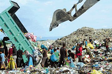 Cebu City is moving forward toward addressing its garbage problems as it awaits the Asian Development Bank’s study, which can help the city to modernize its solid waste management system. CDN FILE PHOTO