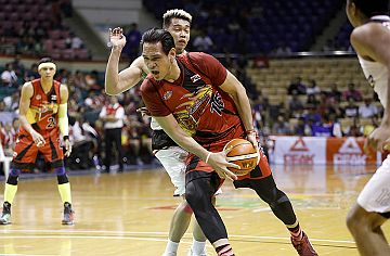 The San Miguel Beermen will be missing June Mar Fajardo when they try to secure a playoff spot versus the TNT KaTropa in tonight’s main game of the 2017 PBA Commissioner’s Cup at the Smart Araneta Coliseum. PBA IMAGES