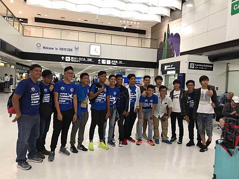 SHS-AdC booters arrive at the Narita Airport in Japan to attend a training camp in Chiba, Japan, until June 1.  /CONTRIBUTED PHOTO