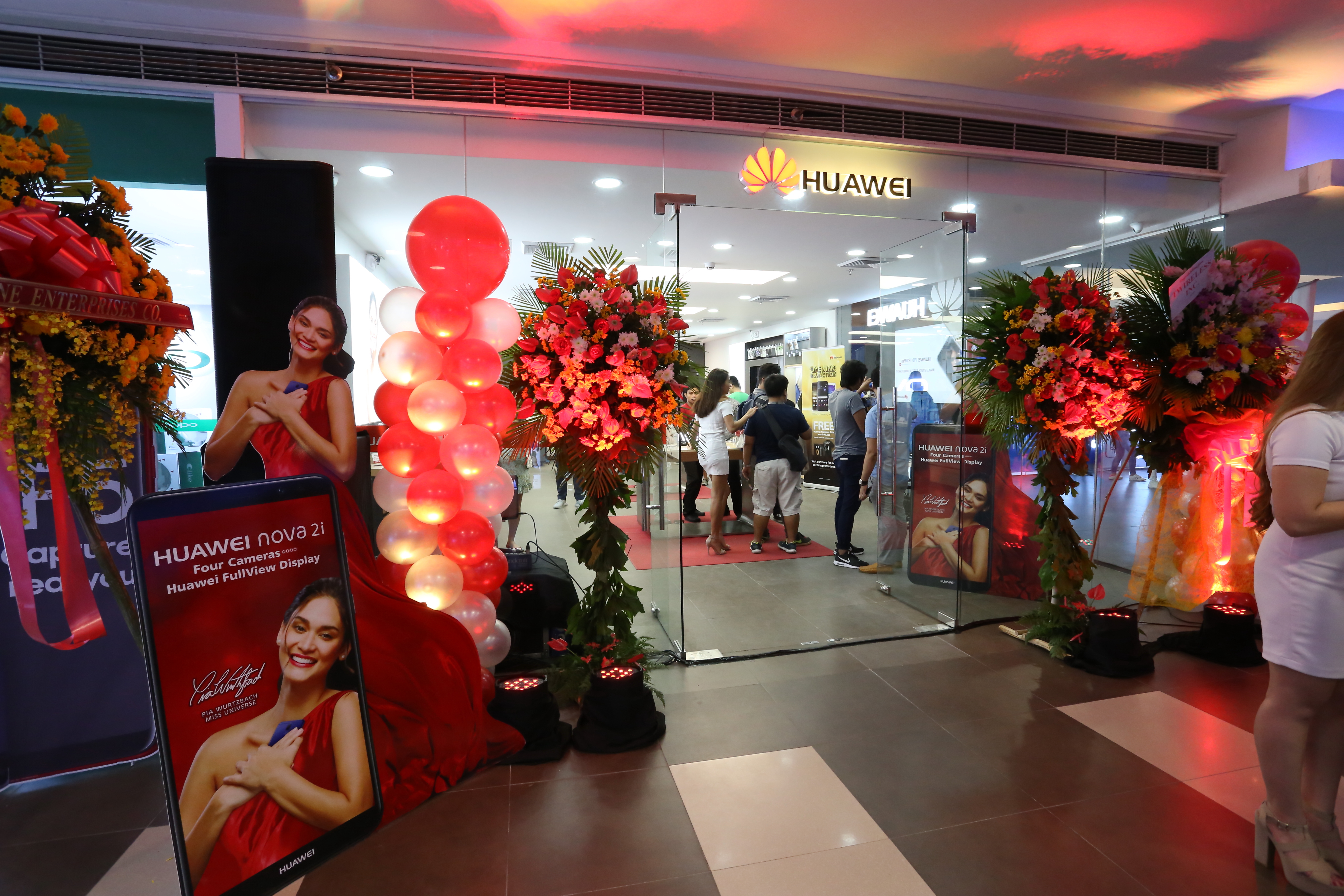 Huawei SM City Cebu /junjie mendoza