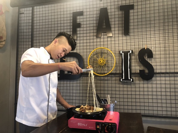 HRM graduate turns restaurant  experiment into hit  food 