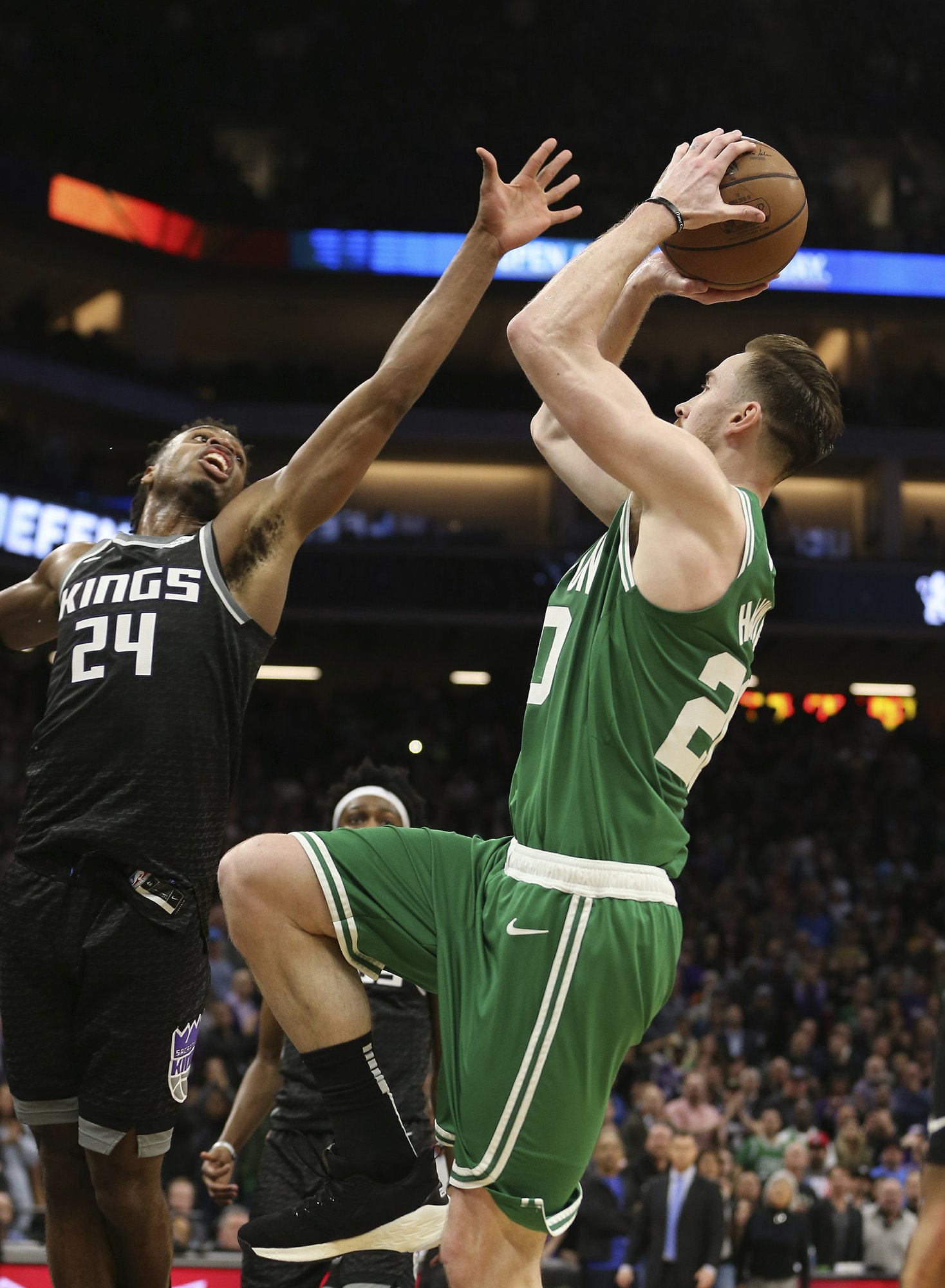 Hayward hits game-winner for Celtics | Cebu Daily News