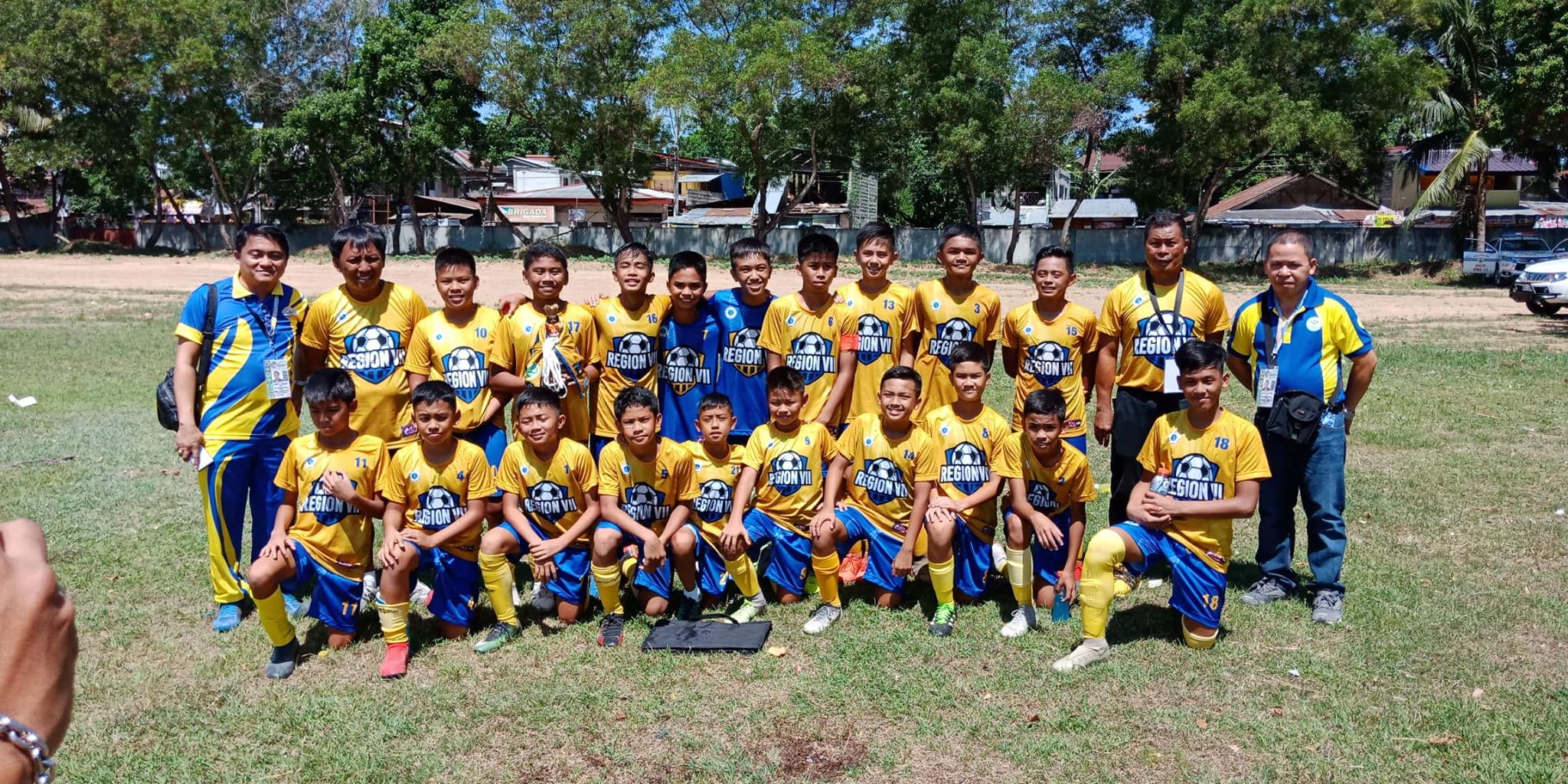 CVIRAA elementary booters bag gold in Palaro | Cebu Daily News