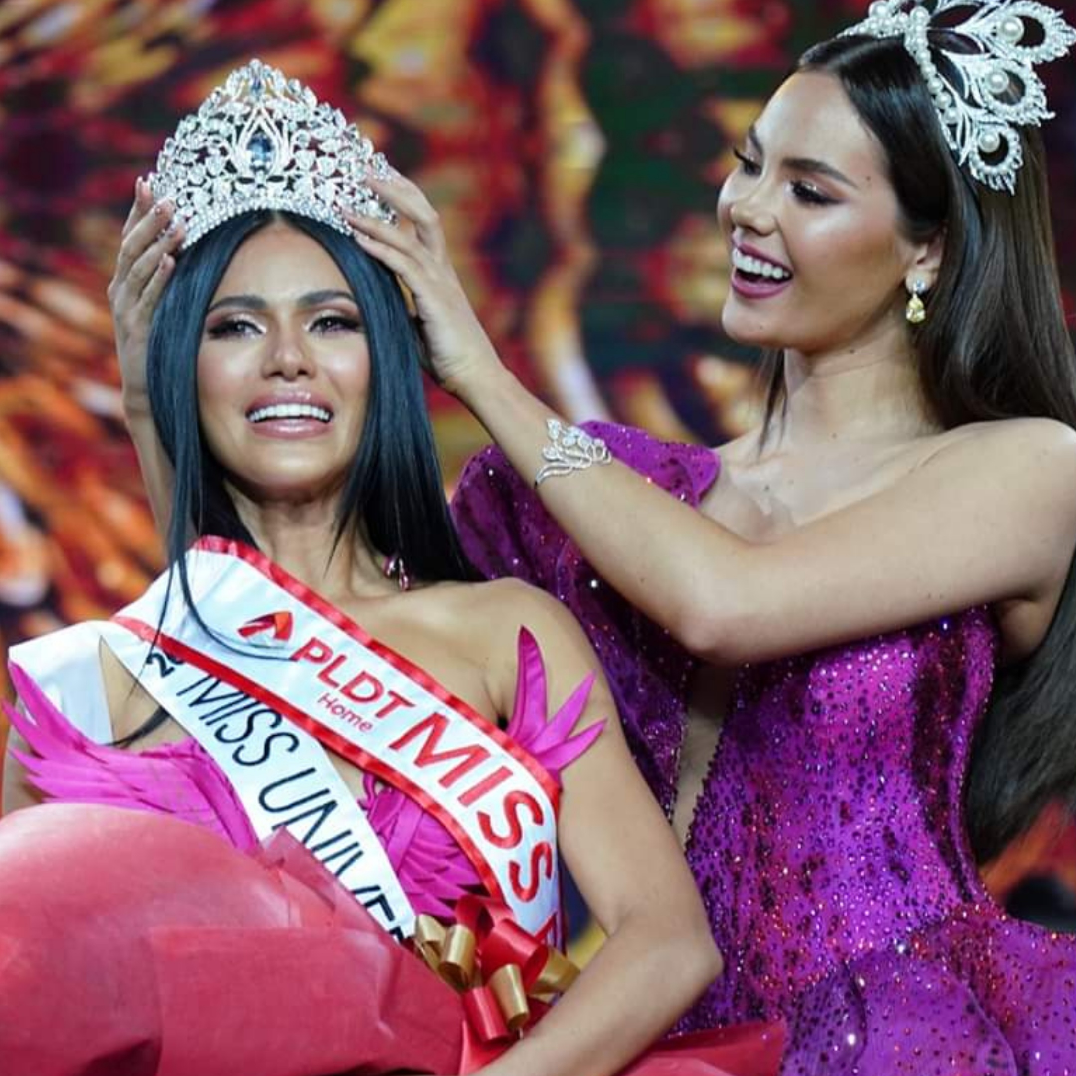 Сама национальность. Мисс Вселенная Филиппины 2019. Мисс Вселенная Тайланд. Владелица Мисс Вселенная.