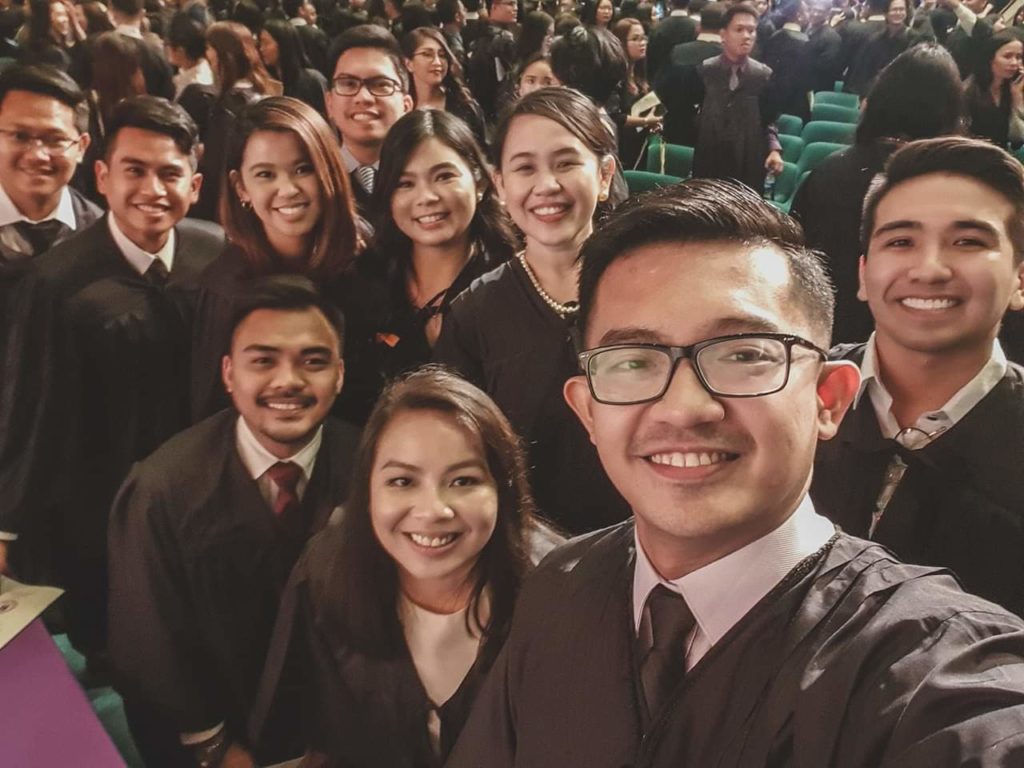 2018 Bar Exam topnotchers in rare group photo | Cebu Daily News