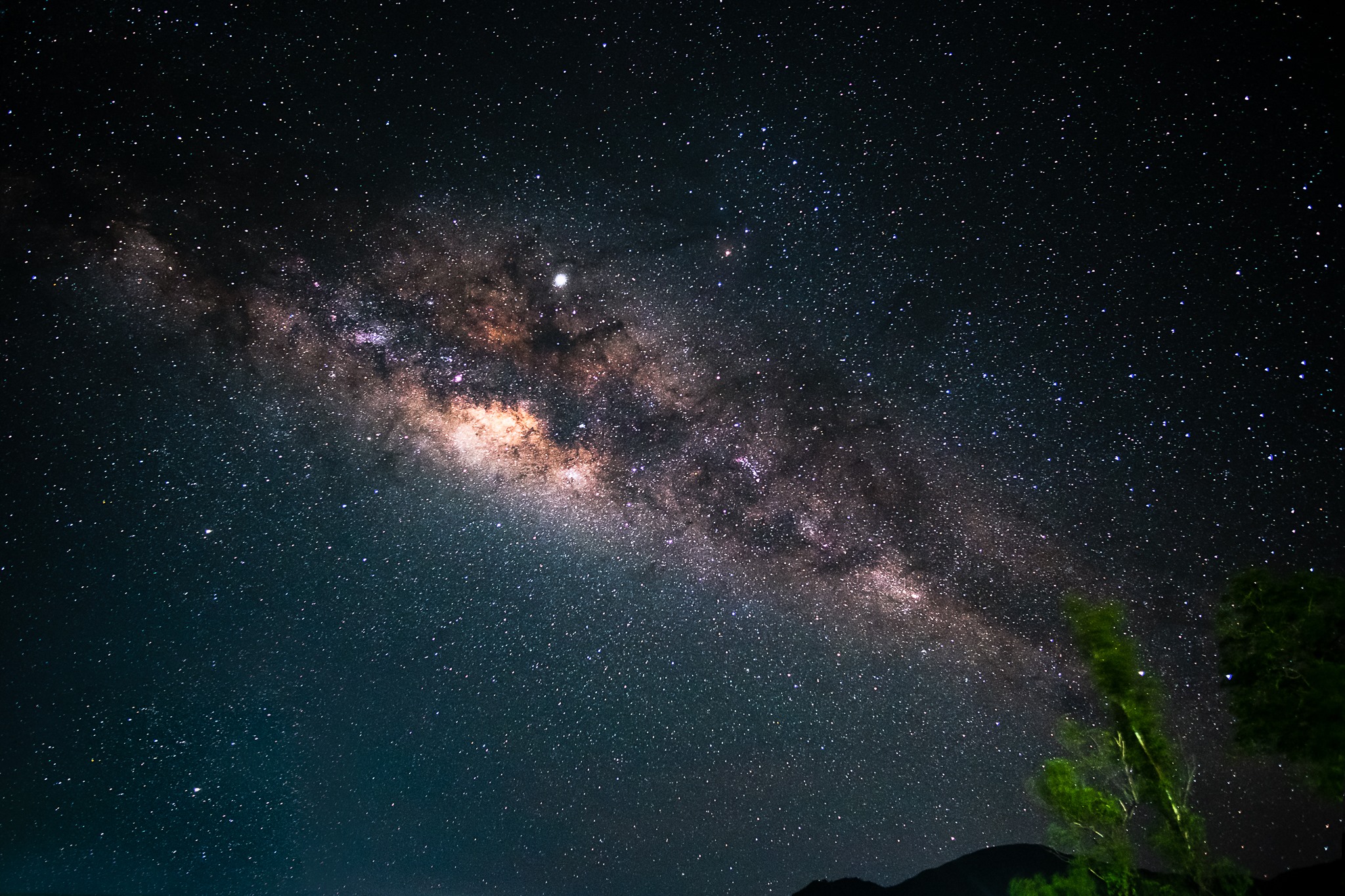 Amazing shots of south Cebu towns' night skies catch netizens eyes ...