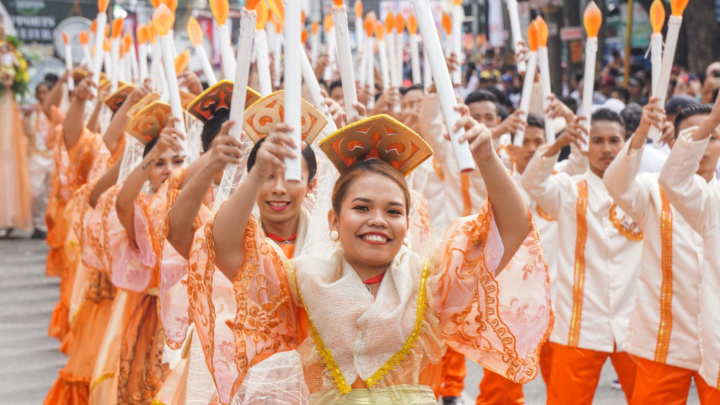 Sinulog 2023 : Contingents sign up for 'One Cebu Island Sinulog 2023'. In photo is the The Banauan Cultural Group, which consists of dancers from Barangays Banawa and Guadalupe, joining the Sinulog Grand Parade on January 19, 2020. | CDN DIGITAL (FILE PHOTO) Gerard Francisco