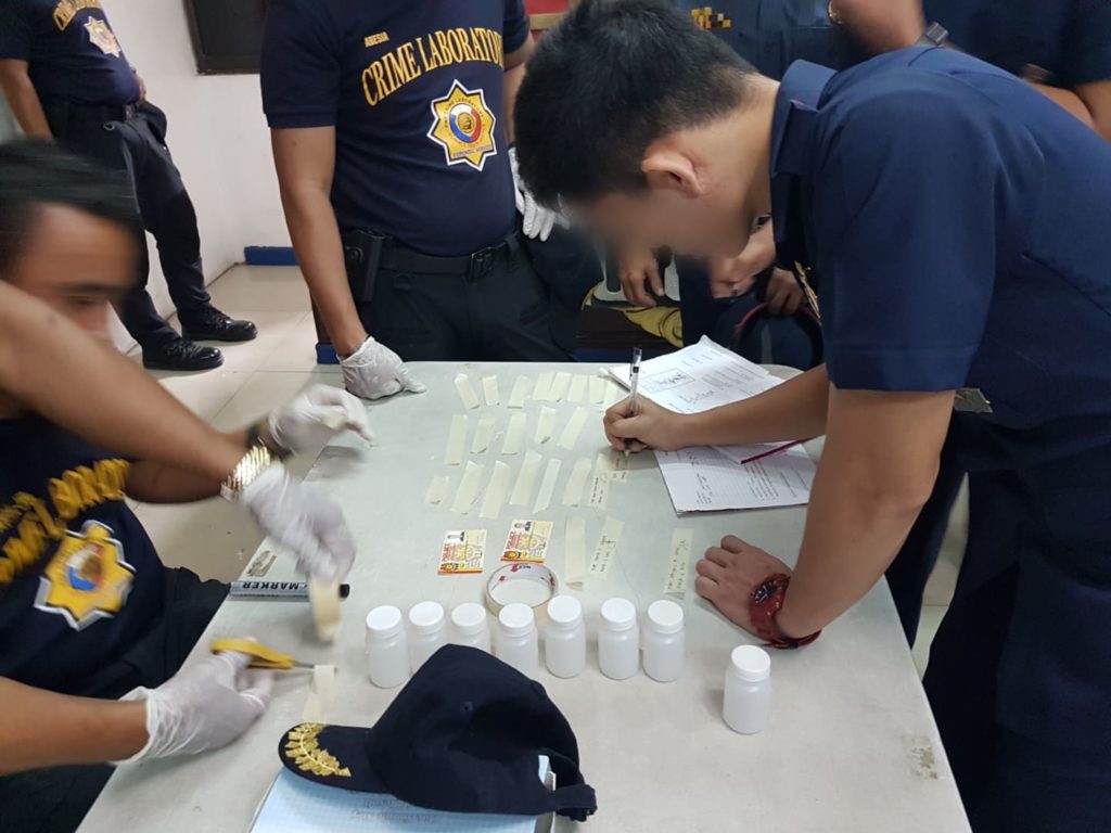 Regional Drug Enforcement Unit policemen take a surprise drug test on March 7, 2020 at the Police Regional Office in Central Visayas headquarters. | Alven Marie A. Timtim