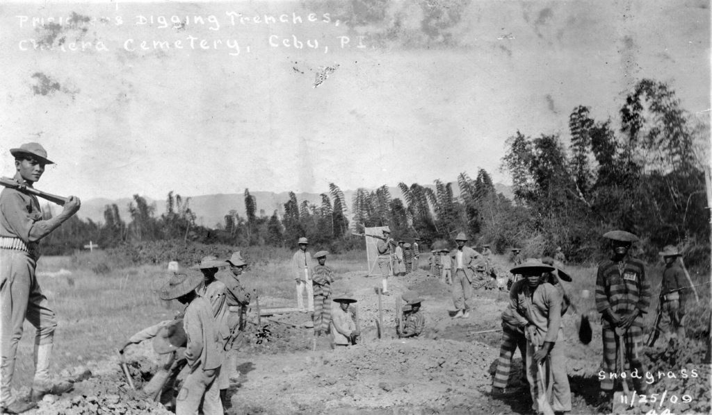 Deaths due to Cholera epidemic, a disease caused by bacteria that attacks the intestines, was so many that prisoners from the Cebu Provincial Jail were tasked to bury the dead in this November 25, 1909 photo. 