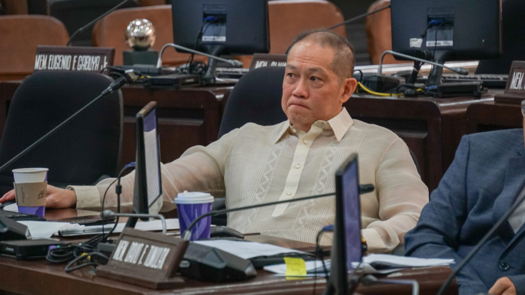 Cebu City Councilor Franklyn Ong, Liga ng mga Barangay Cebu City president, appeals to officials of the Cebu City government to stop politicking and give barangays their subsidies. | file photo