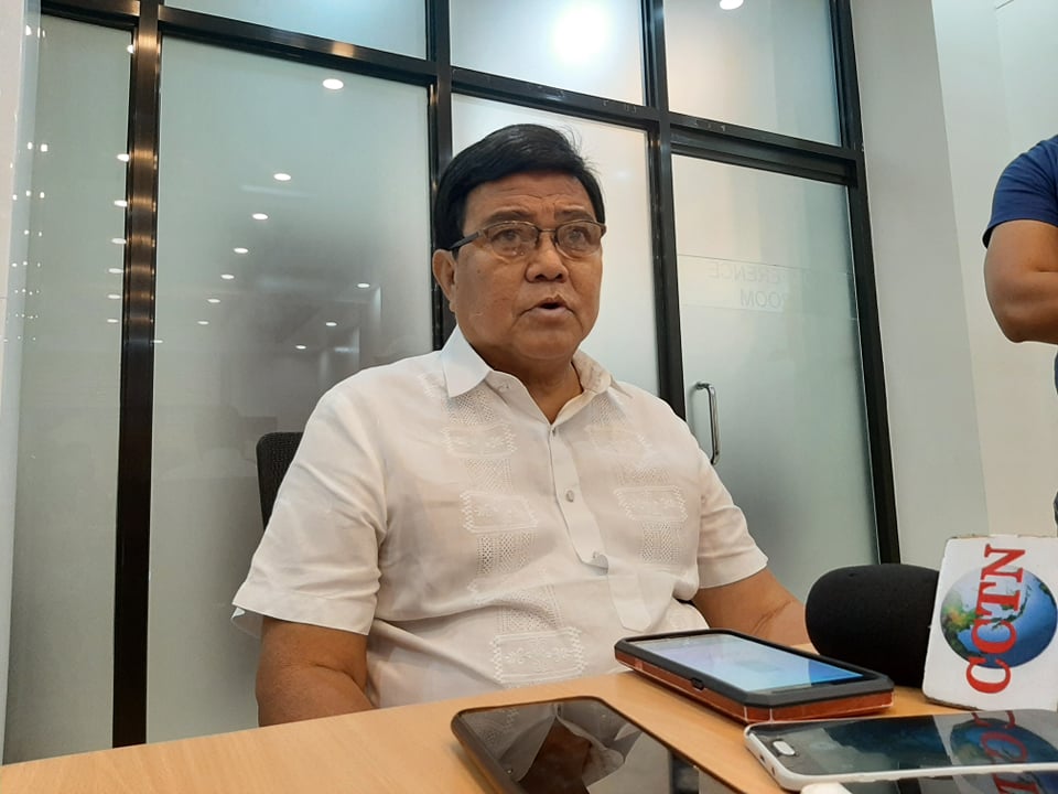 Cebu City Mayor Edgardo Labella is considering four-day workweek for Cebu city hall amid the Coronavirus Disease 2019 (COVID-19) threat. | CDN Digital file photo