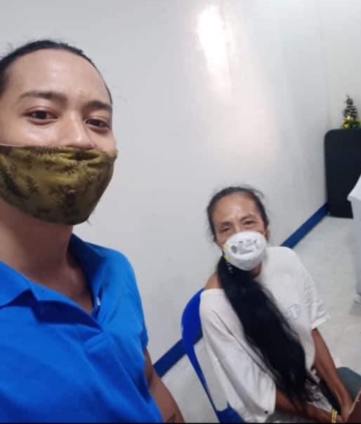 Cebuana entrepreneur and artist Ma. Victoria ‘Bambi’ Beltran (right) has filed a complaint against Mayor Edgardo Labella and three others for her arrest without a warrant last month. | Photo courtesy of Lawyer Vincent Isles