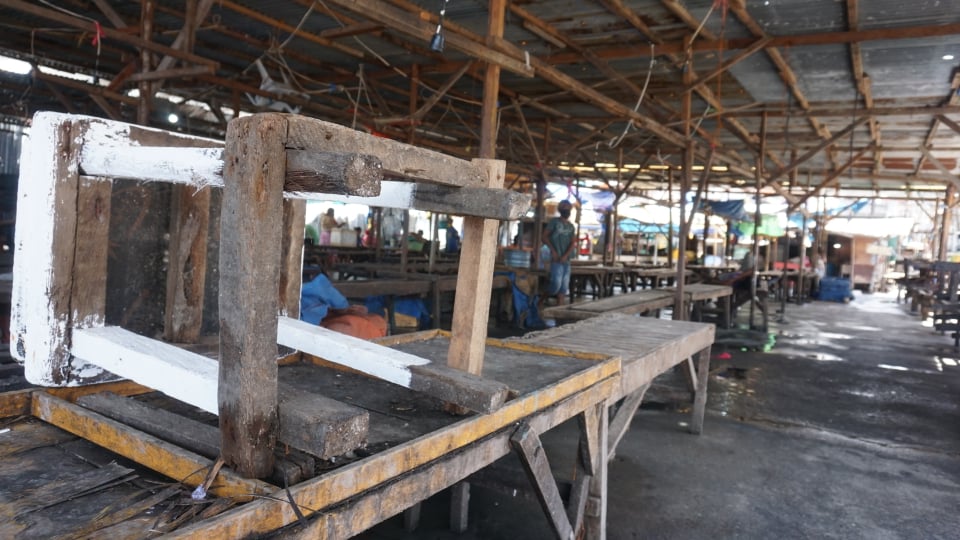  The Fish Port in Barangay Suba will be indefinitely closed starting midnight because of the rising coronavirus disease 2019 (COVID-19) cases in the barangay. | CDN file photo