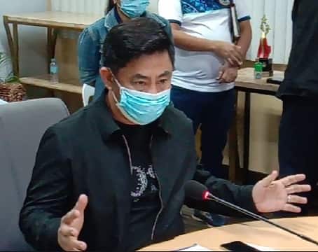 Lapu-Lapu City Mayor Junard "Ahong" Chan says the city government plans to provide Oponganons free vitamin Cs and flu vaccine shots to help boost their immune system and help them avoid contracting the virus. | contributed photo