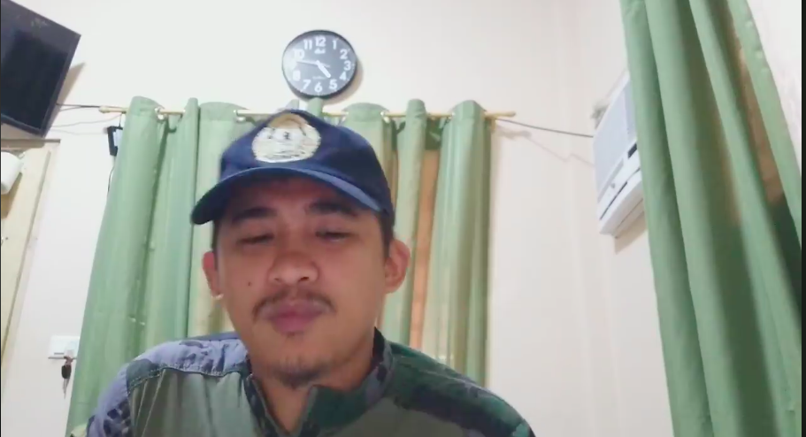 A policeman from Negros Oriental shows off his rap skills in a video for frontliners.