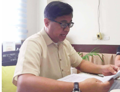 Discounts for vaccinated individuals is being pushed at Cebu City Council. In photo is Councilor Alvin Dizon, who drafted the resolution.