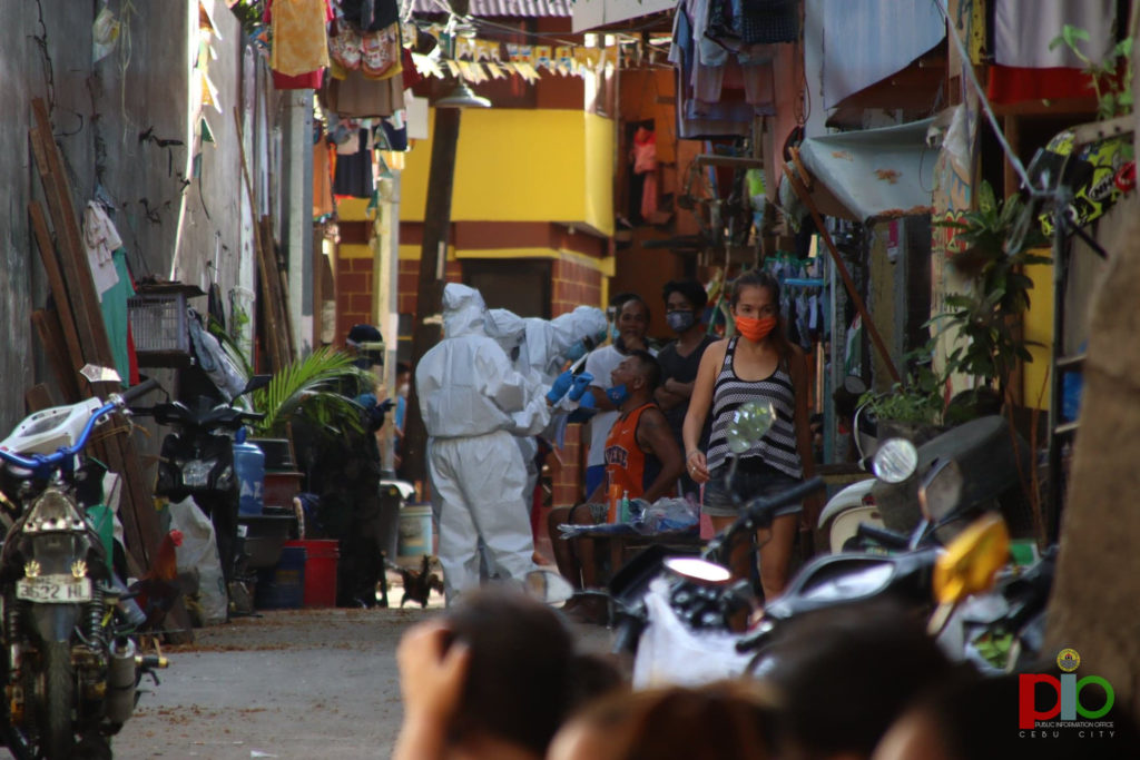 Barangay Luz in Cebu City leads the entire region in the number of COVID-19 positive cases. The densely-populated barangay has reported  82 new cases on Friday, April 17, 2020. | Photo courtesy of Cebu City PIO