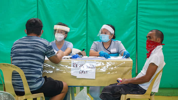 Scene from the Rapid Mass Testing being conducted at the Vicente Sotto Memorial Gym in Barangay Punta Princesa on Friday, May 8, 2020.