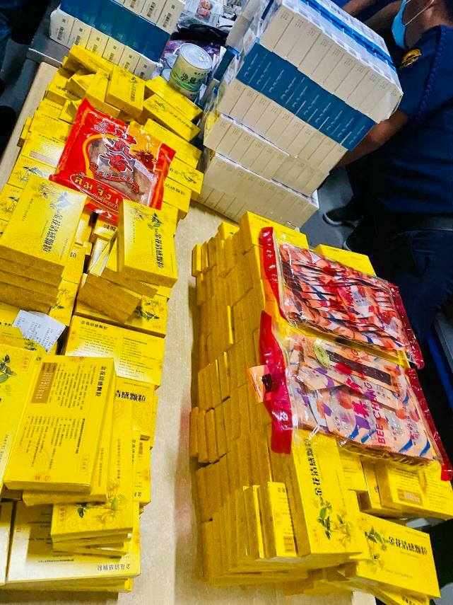  P1.7 million worth of smuggled fast-moving consumer goods and medicines from Hong Kong were intercepted by Customs officers in Mactan last May 12, the Bureau of Customs in Cebu reported on May 19. | Photos courtesy of Bureau of Customs Cebu 