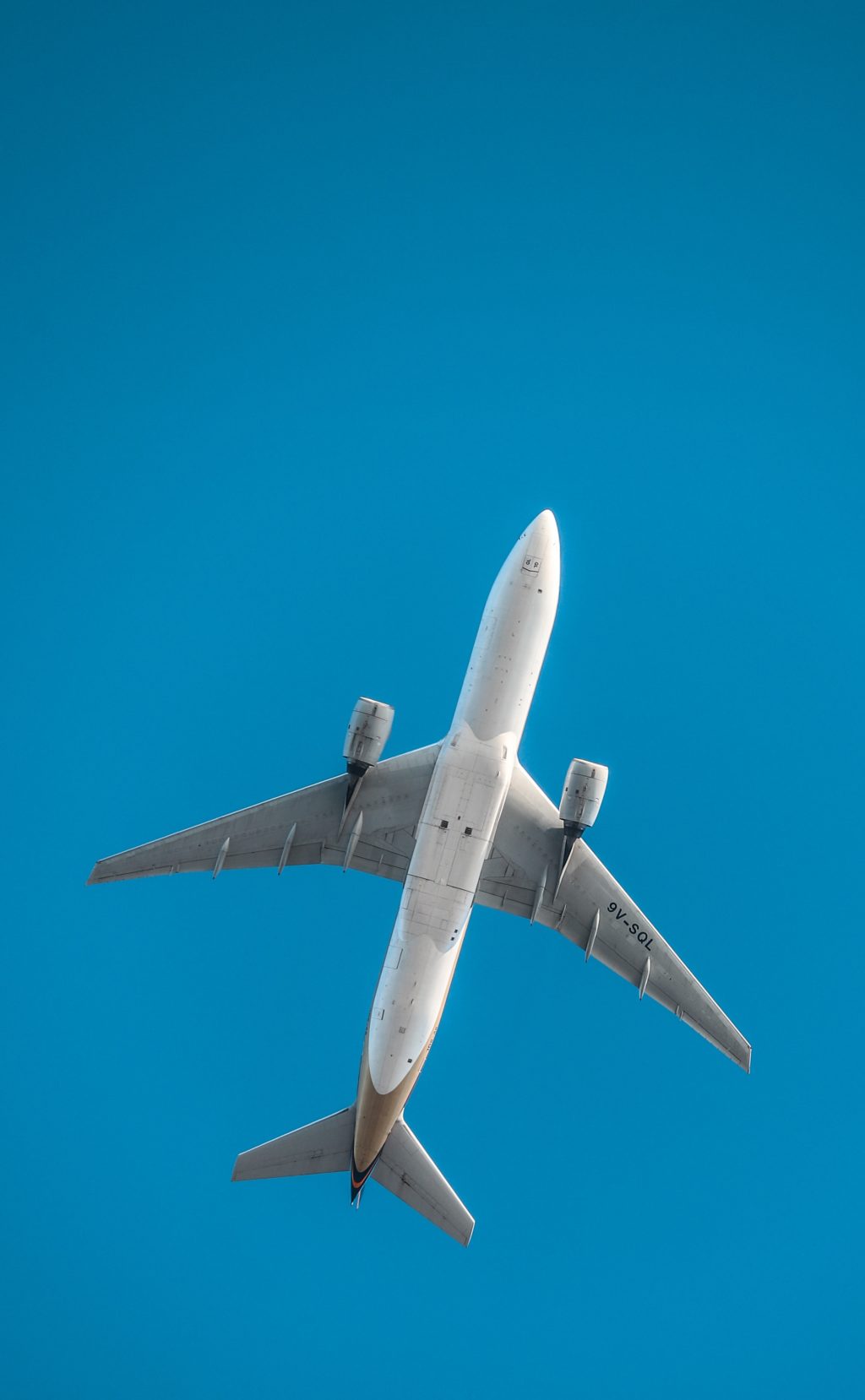 Airplane | STOCK PHOTO