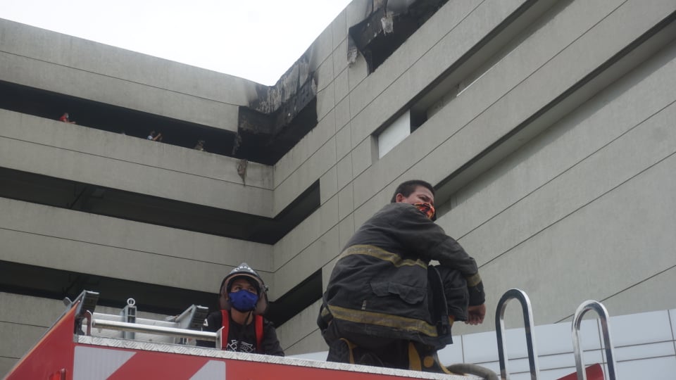 A fire has hit and damaged a fifth floor parking lot of SM City Cebu at past 1 p.m. today, May 15. | Gerard Francisco
