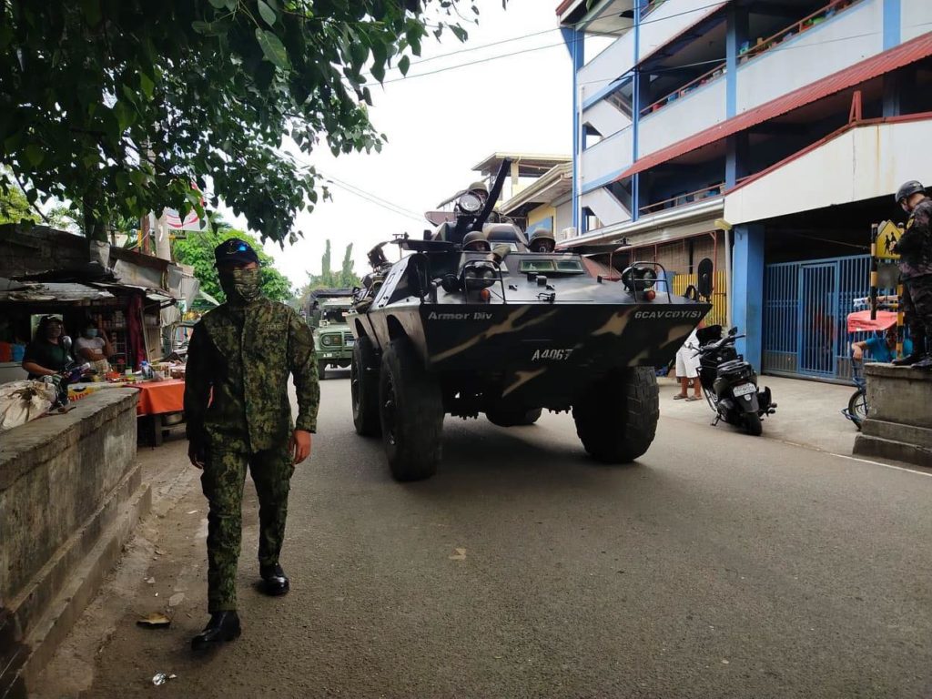 A joint patrols and recorrida with the Armed Forces of the Philippines, Talisay City Police and Bureau of Jail Management and Penology is conducted around the barangays in Talisay City at around 3 p.m. today, July 3, 2020. | Photos Courtesy of Police Major Gerard Ace Pelare