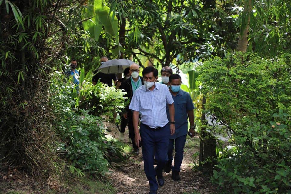 DENR Sec. Roy Cimatu and retired Major General Mel Feliciano of the Inter Agency Task Force inspect several potential locations in Cebu City to be utilized as public cemeteries in a bid to have more burial sites as the city's COVID-19 mortalities reaches over 300 as of July 13. | Courtesy of PIA7 via Morexette Erram