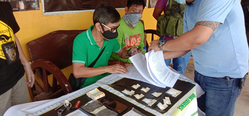 PDEA nabs suspected pusher in Lapu, confiscates P400k of shabu