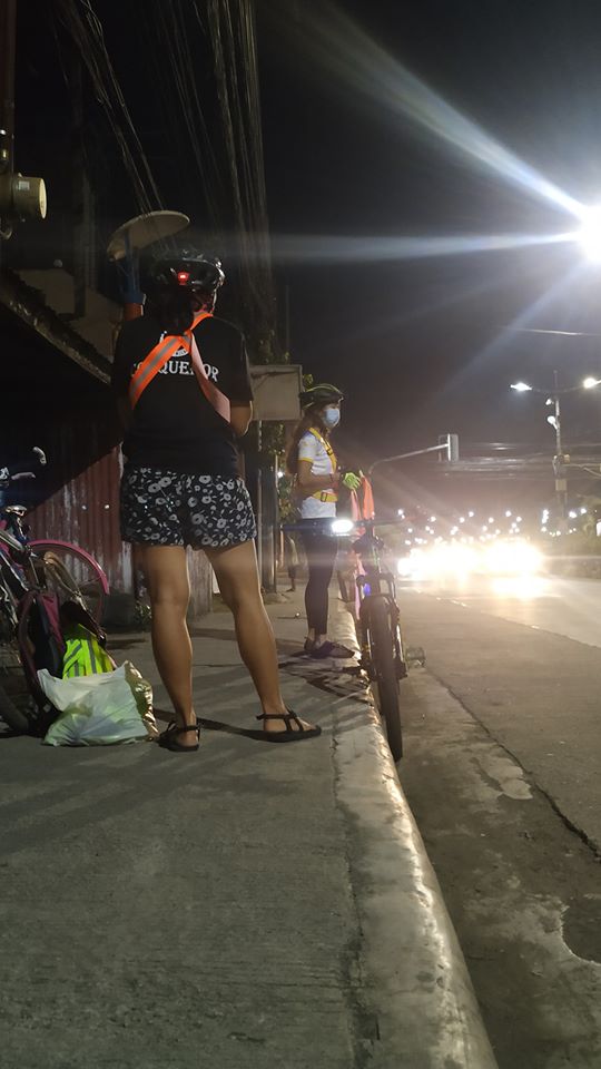 Tindak Kahayag distributed the first batch of their bike vests along MENZI intersection in Lapu-Lapu City on Saturday, July 11. Contributed photo.